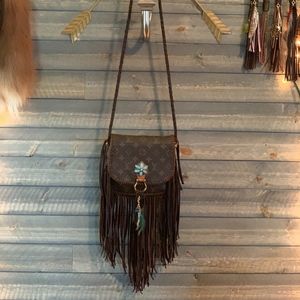 Louis Vuitton ST CLOUD MM CROSSBODY FRINGE PURSE